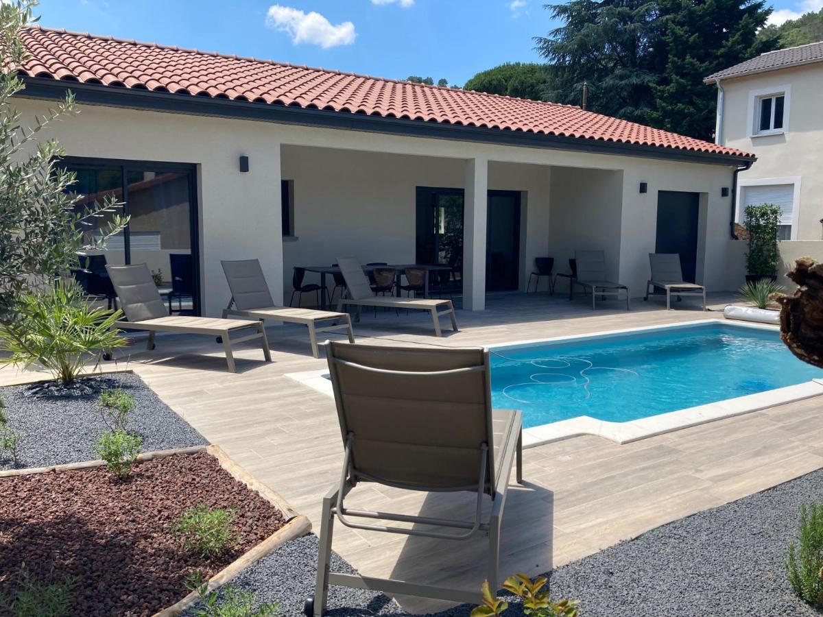 Comme A La Maison Pres De La Dolce Via Saint-Fortunat-sur-Eyrieux Luaran gambar