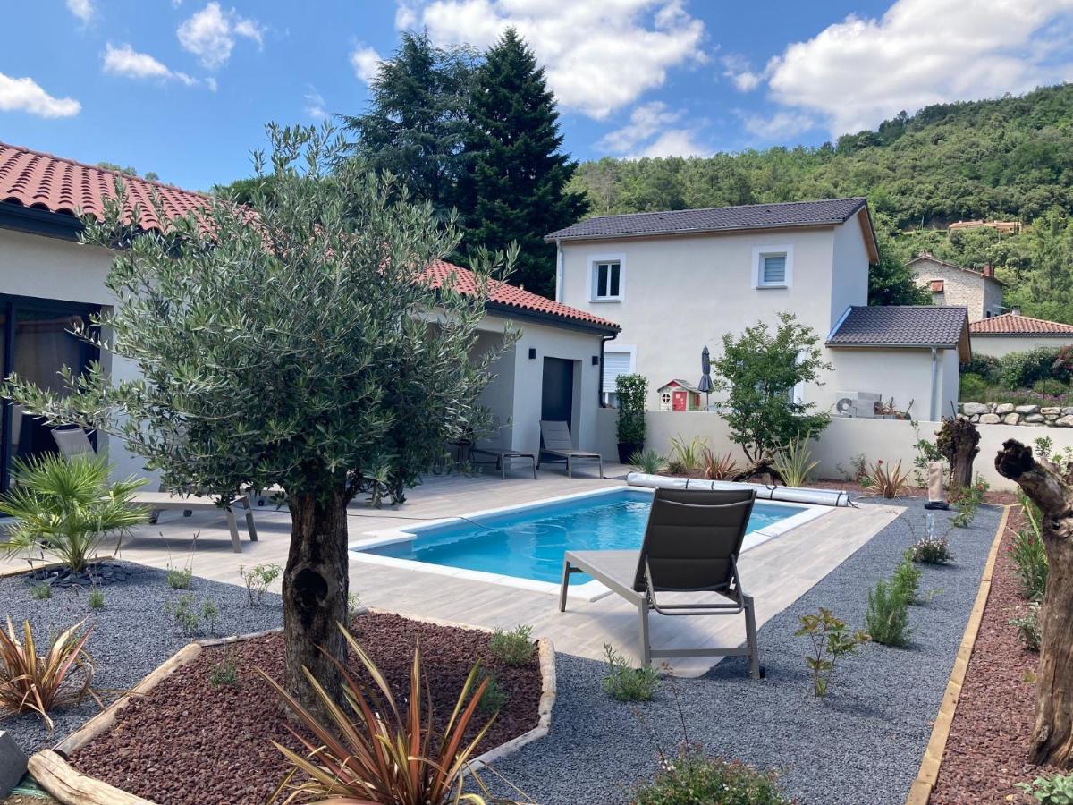 Comme A La Maison Pres De La Dolce Via Saint-Fortunat-sur-Eyrieux Luaran gambar