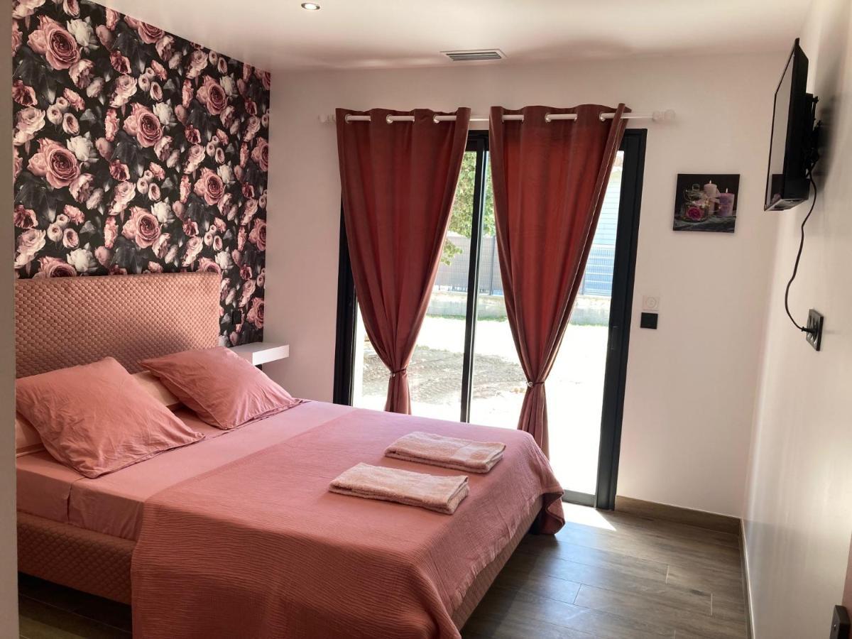 Comme A La Maison Pres De La Dolce Via Saint-Fortunat-sur-Eyrieux Luaran gambar